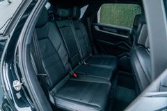 PORSCHE Cayenne S/ 1. HD./ LUFT/ BURMESTER/ INNODRIVE PORSCHE Cayenne S/ 1. HD./ LUFT/ BURMESTER/ INNODRIVE