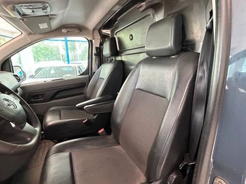 Opel Vivaro - 9