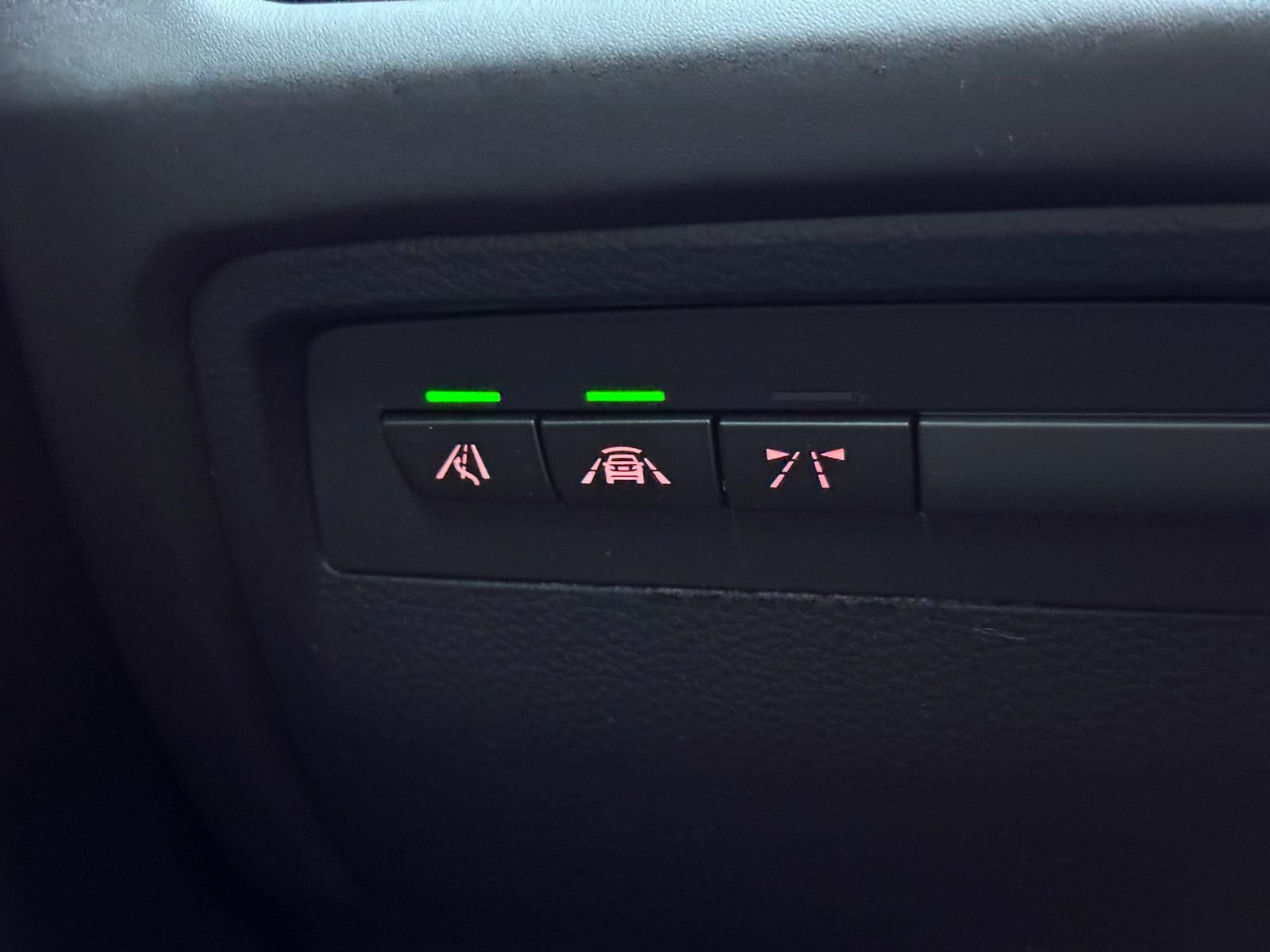Fahrzeugabbildung BMW DEUTSCH*1-HAND*CARBON*KLAPPE*GEWINDE*EINZELSTĂCK