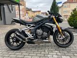Triumph Speed Triple 1200 RS - Naked-Performance-Bike - TRIUMPH SPEED TRIPLE 1200 RS
