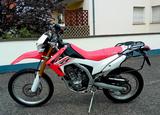Honda CRF 250 TÜV,INSPEKTION, BEREIFUNG NEU ! - HONDA 250 CR