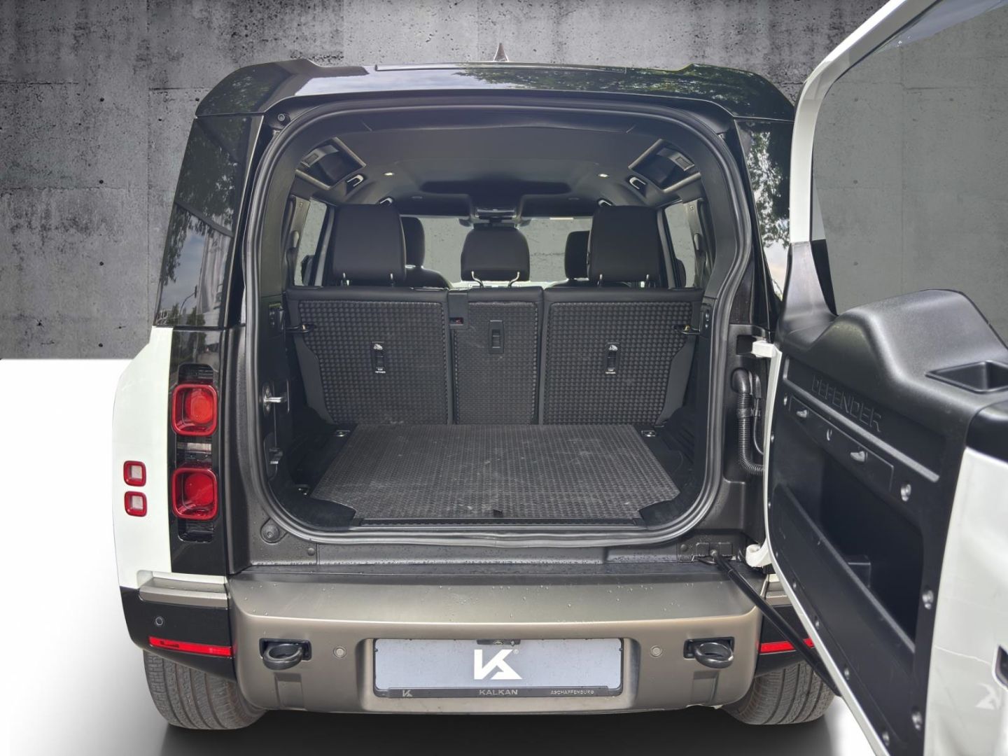 Land Rover Defender 110 D200 AWD X-Dynamic SE foto 9