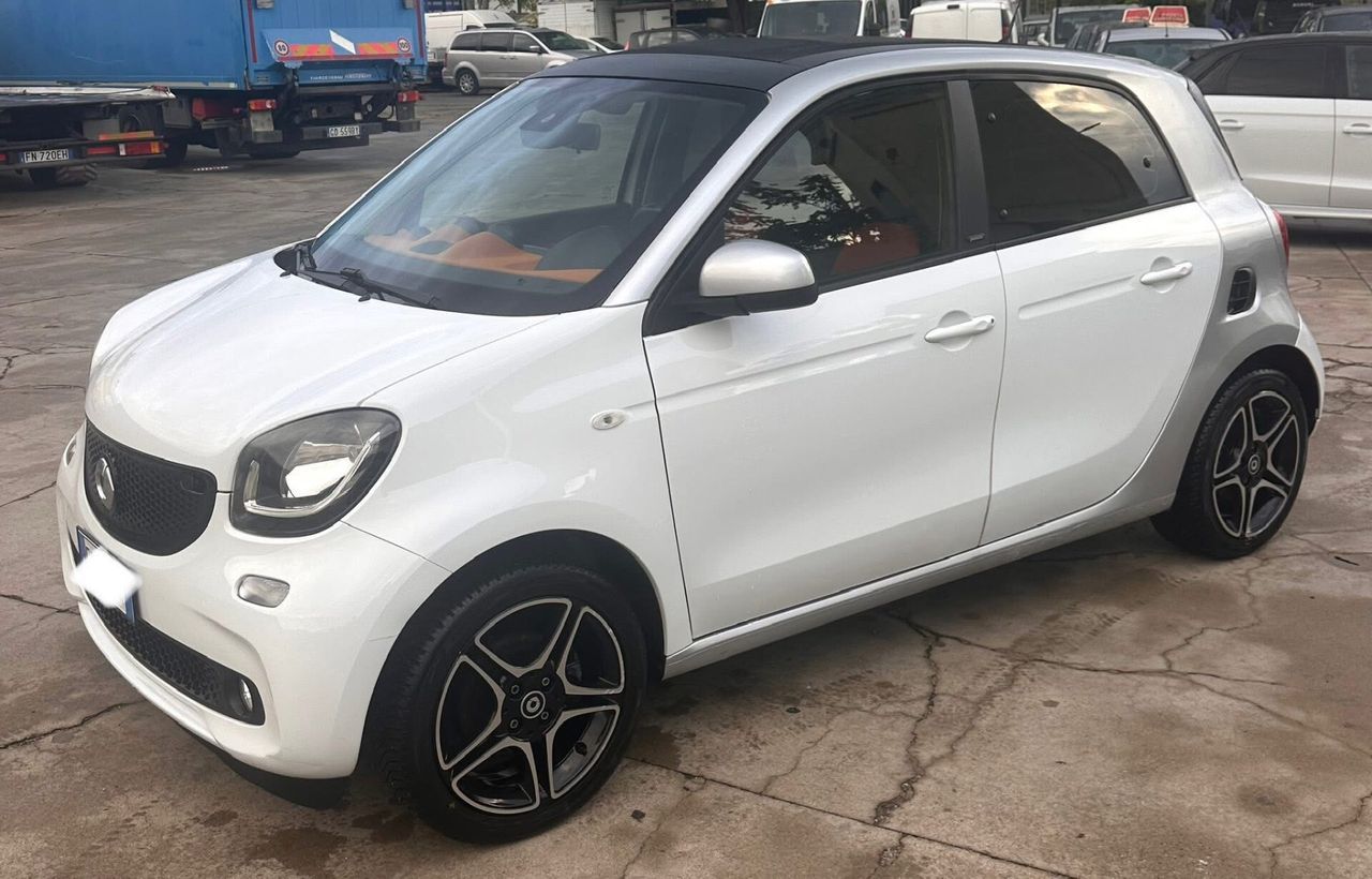 SMART ForFour