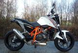 KTM 690 Duke Service gepflegter Zustand Extras / Zub - KTM 690