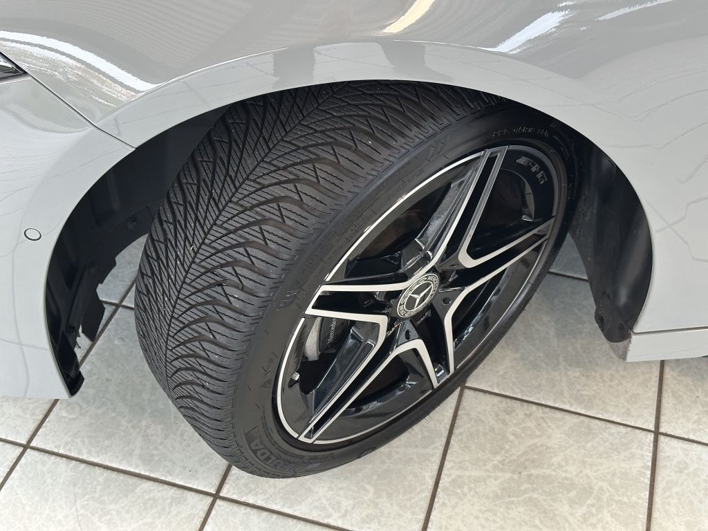 Fahrzeugabbildung Mercedes-Benz A 200 AHK*LED*PDC*ParkAss*Sportp.*SpurH*SpurW*LM