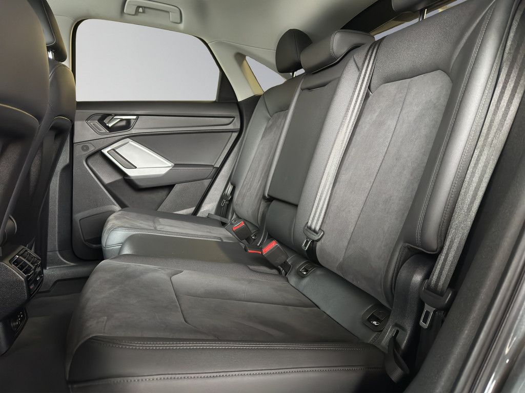 Audi Q3 - Bild 18