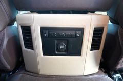 Fahrzeugabbildung Dodge RAM 5.7 Longhorn 4x4 Navi Kam Leder TRAUM!!!