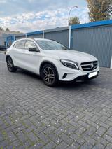Mercedes-Benz Mercedes Benz GLA 200 - Mercedes-Benz GLA 200 in Mannheim