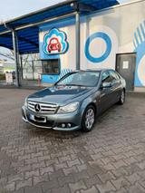 Mercedes-Benz Mercedes C 180 CDI Blueefficiency - Mercedes-Benz C 180: Cdi Blueefficiency