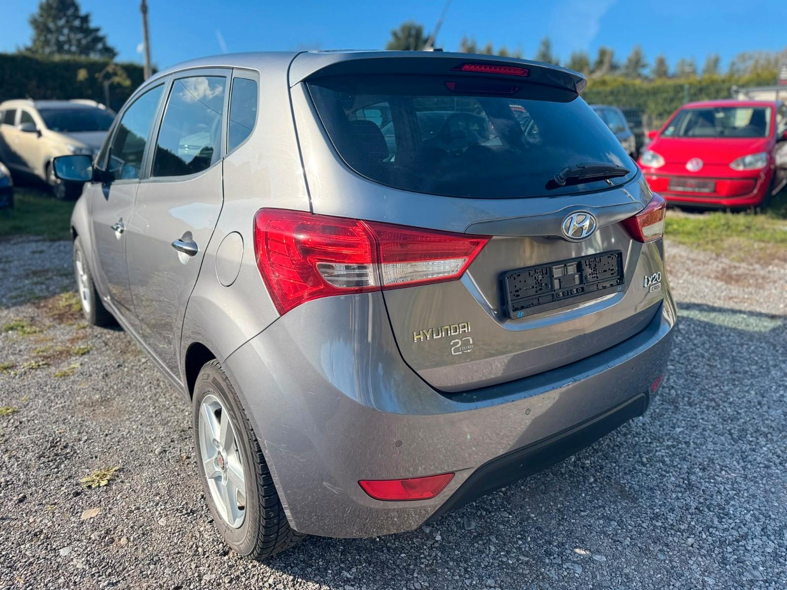 Hyundai ix20 2011 — engine 1.582 cm³, 116 HP (85kW)