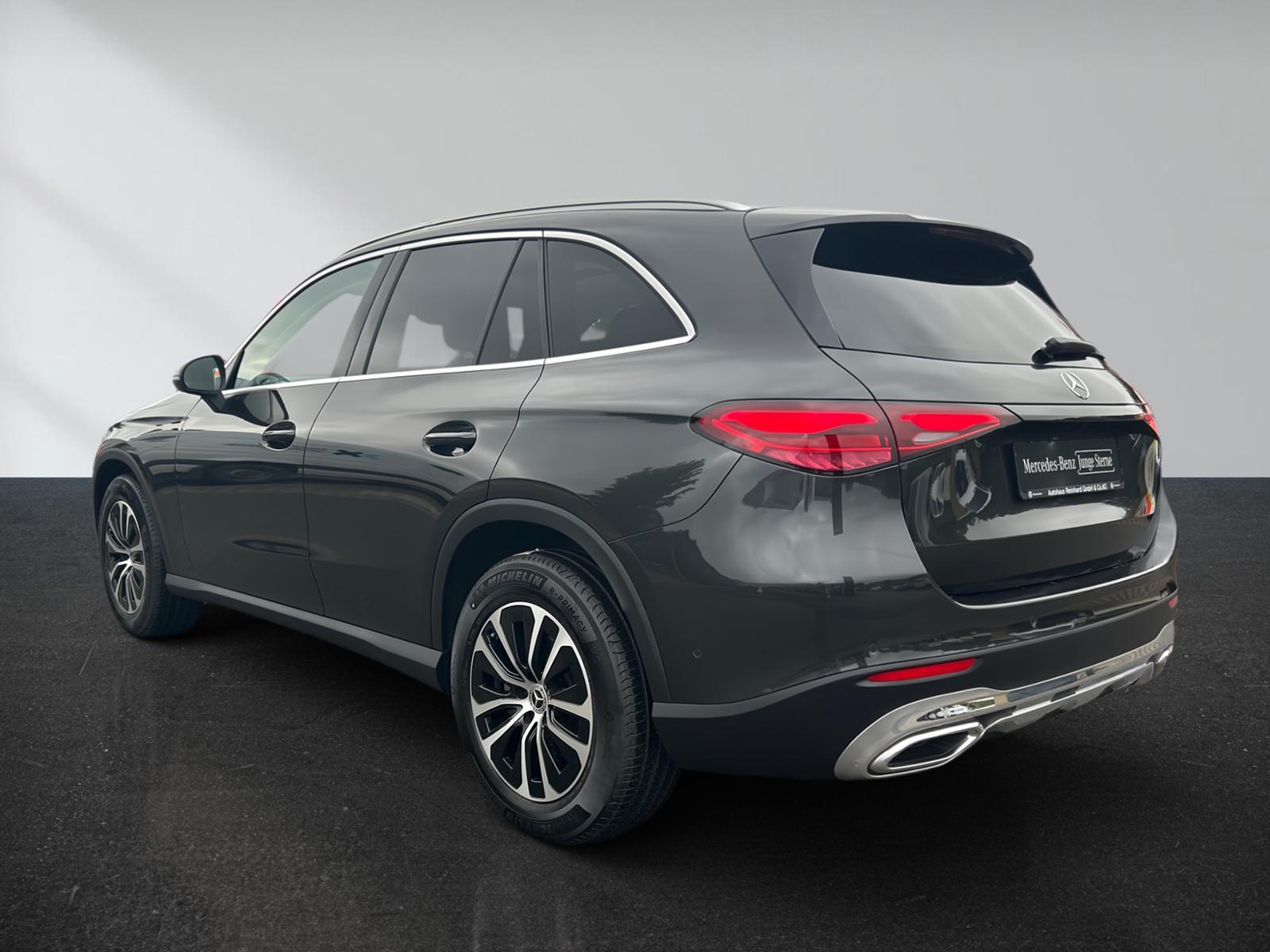 Mercedes-Benz GLC 220 d 4M Avantgarde+Pano+Memory+Kamera+LED