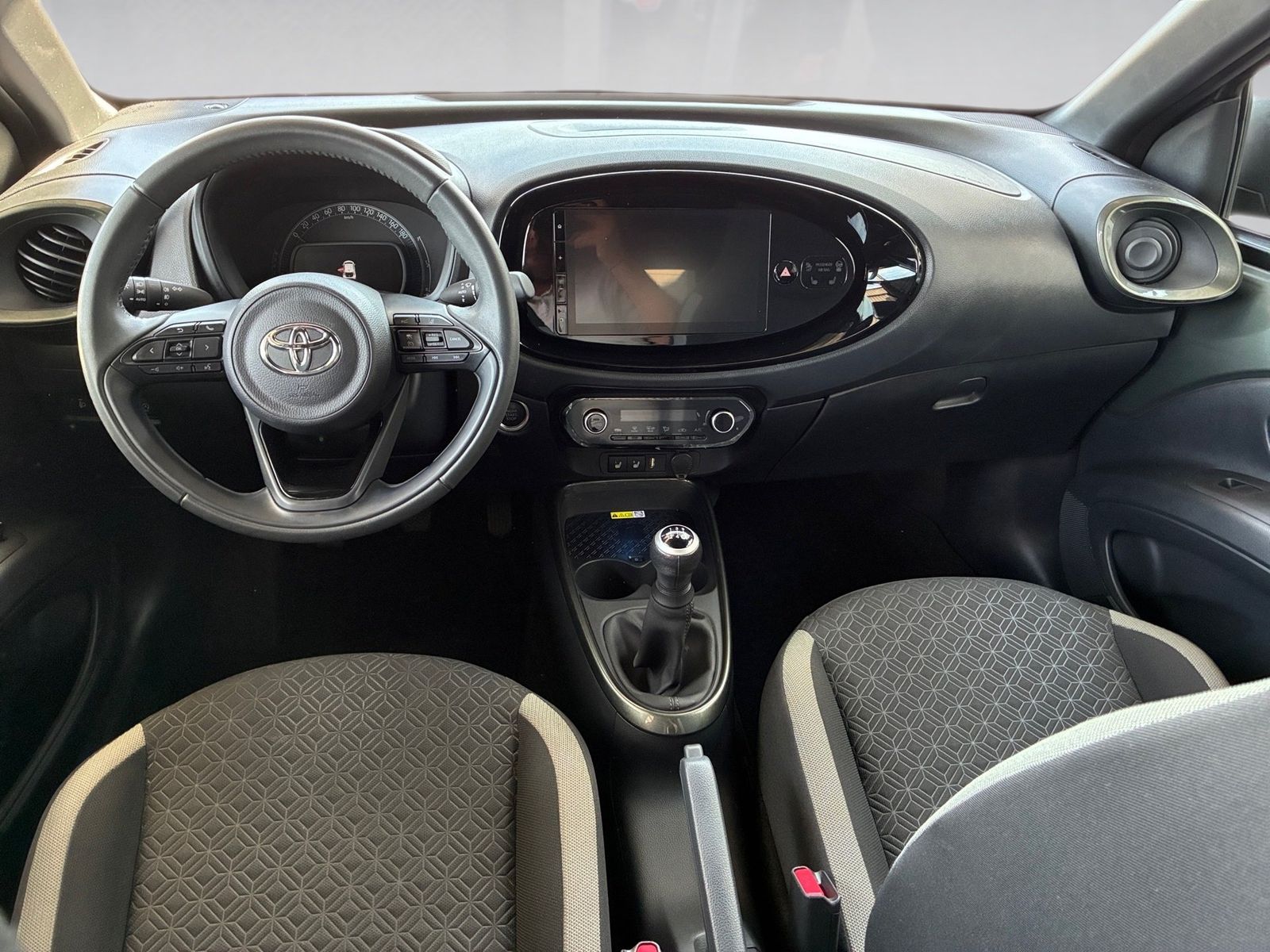 Fahrzeugabbildung Toyota Aygo 1.0 Air Style Kamera,LED,Matrix,Navi,PDC,SD