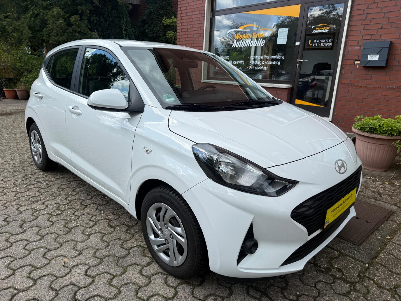 Hyundai i10 NEUWERTIG! NAVI TEMPOMAT EPH KAMERA APP
