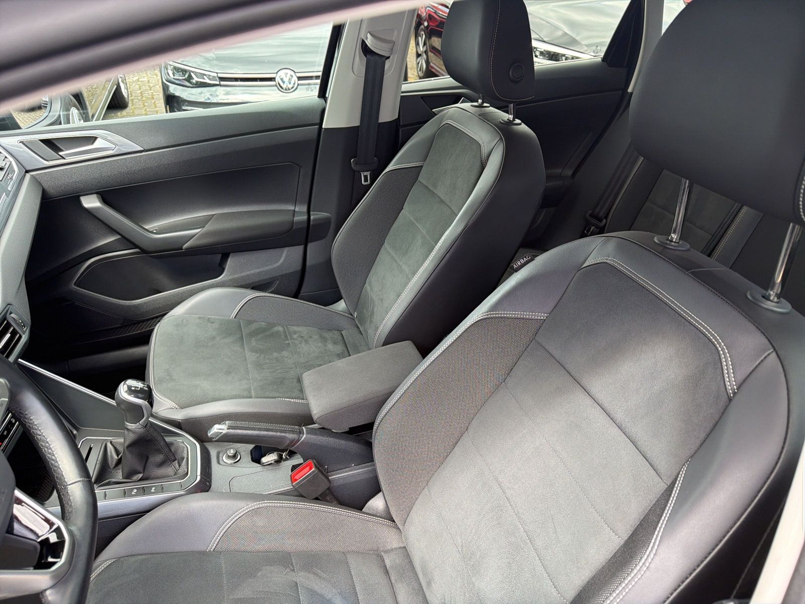 Taigo Style TSi Navi Matrix