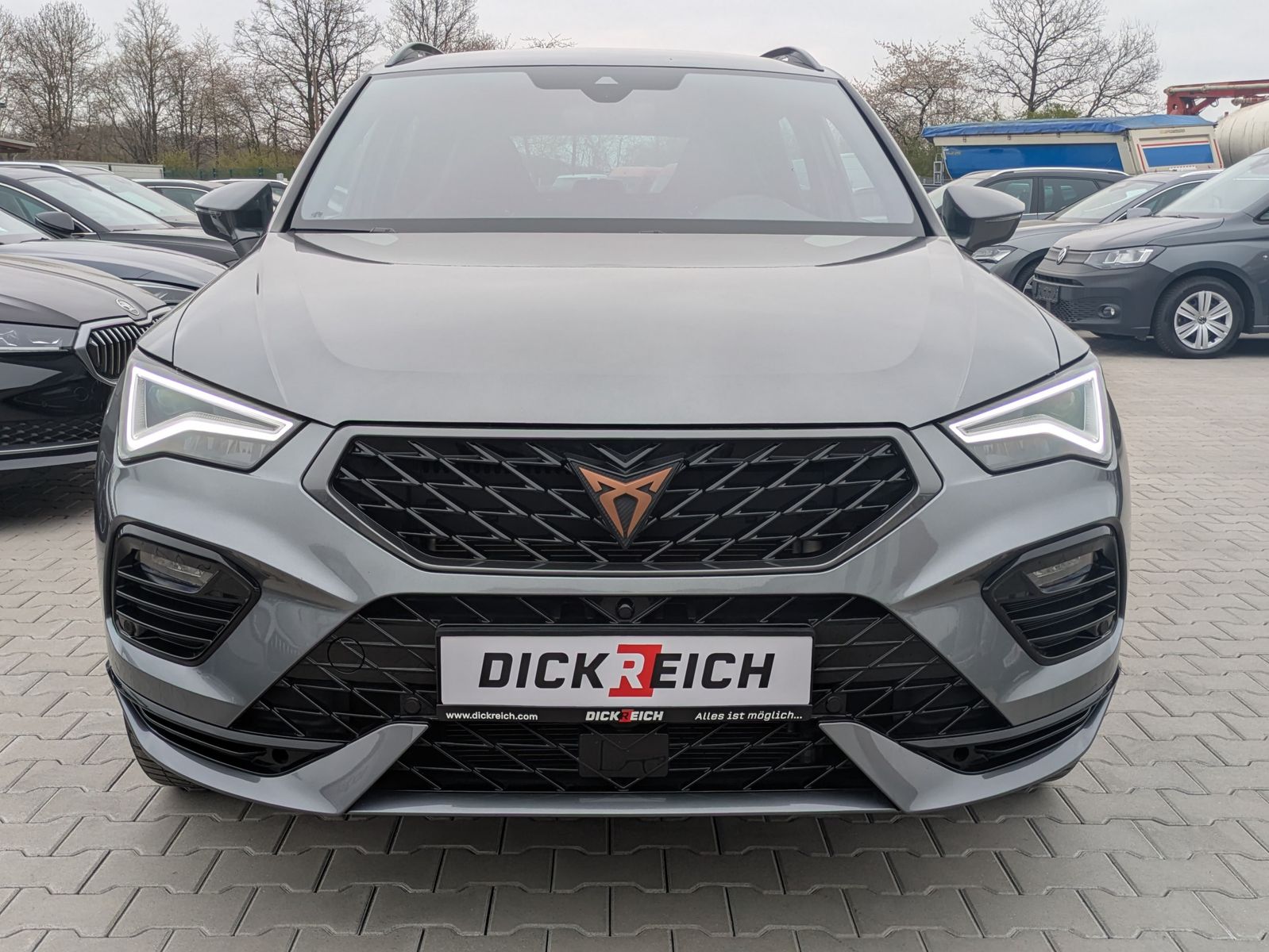 Fahrzeugabbildung CUPRA Ateca 1.5 TSI DSG AHK*LED*ACC*APP*KAMERA*19"