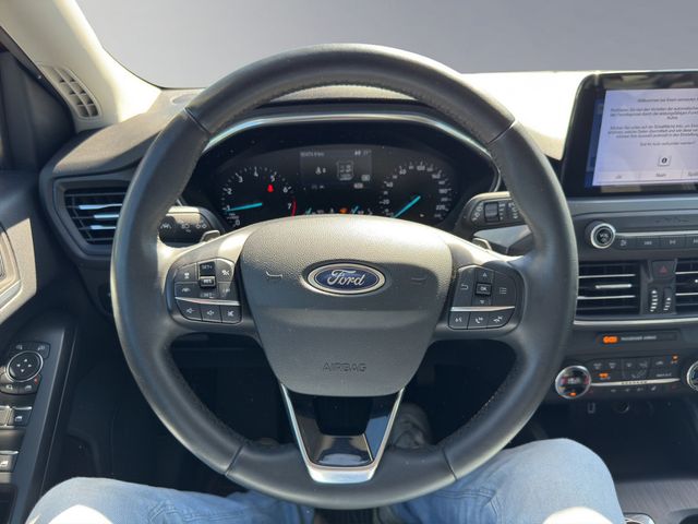 Focus Turnier 1.0EcoBoost Active AHK