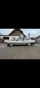 BMW E30 320iA airride/Luftfahrwerk - BMW 320 mit Benzin-Antrieb: Coupé, E30 320i