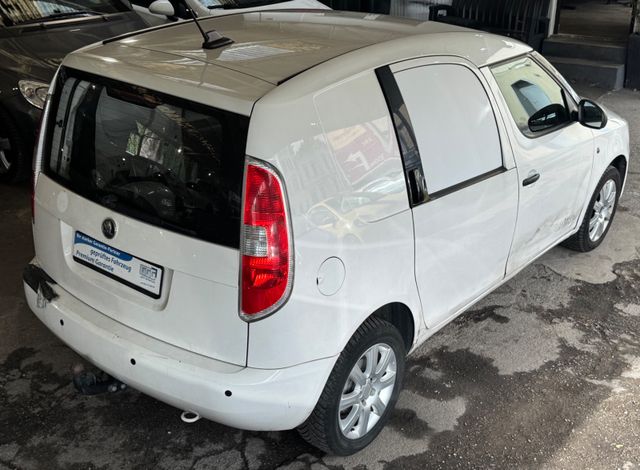 SKODA Roomster Roomster Praktik 1.6l*KLIMA*AHK*PDC*TÜV 02/2028* - Bild 7