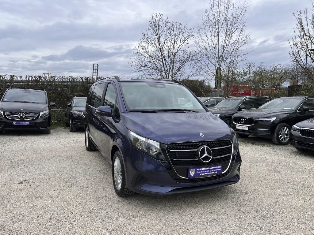 Image of Mercedes-Benz V 220