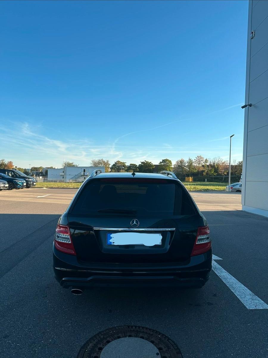 Mercedes-Benz C200 2009 — photo 5