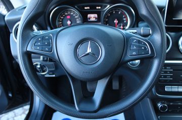 Mercedes CLA 250 Shooting Brake - 11