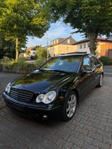 Mercedes-Benz 200 - gebrauchte Mercedes-Benz 200 aus dem Jahr 2006