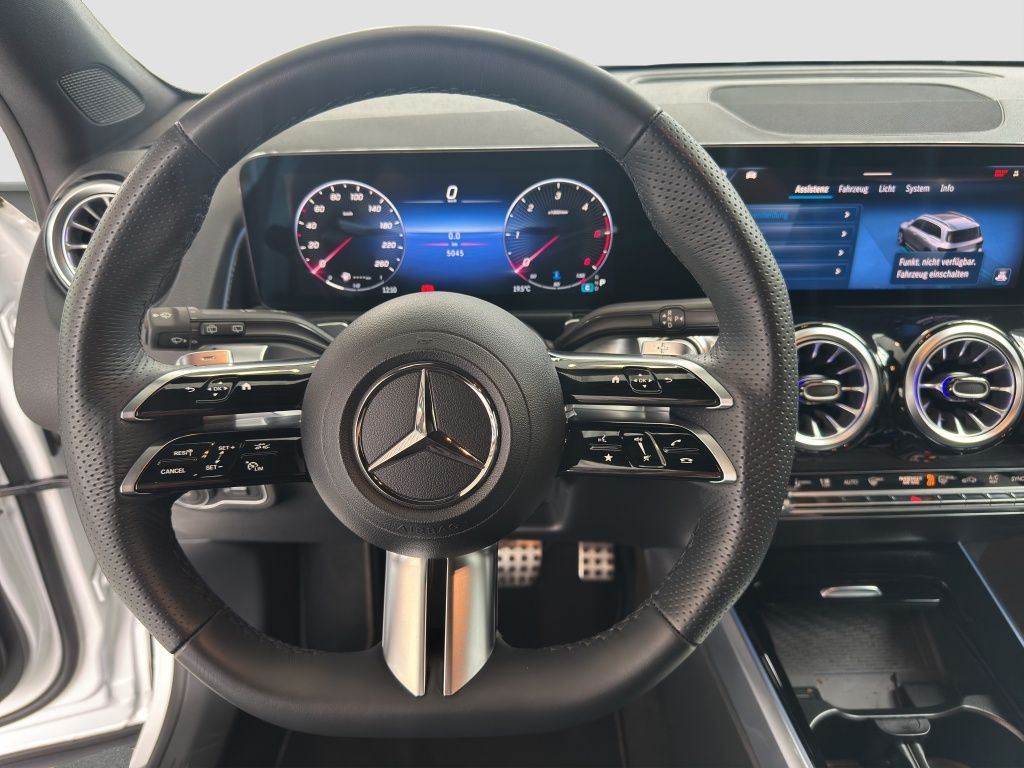 Fahrzeugabbildung Mercedes-Benz GLB 200 d AHK*Fernlichtass.*KeyLess*LED*PDC*ACC