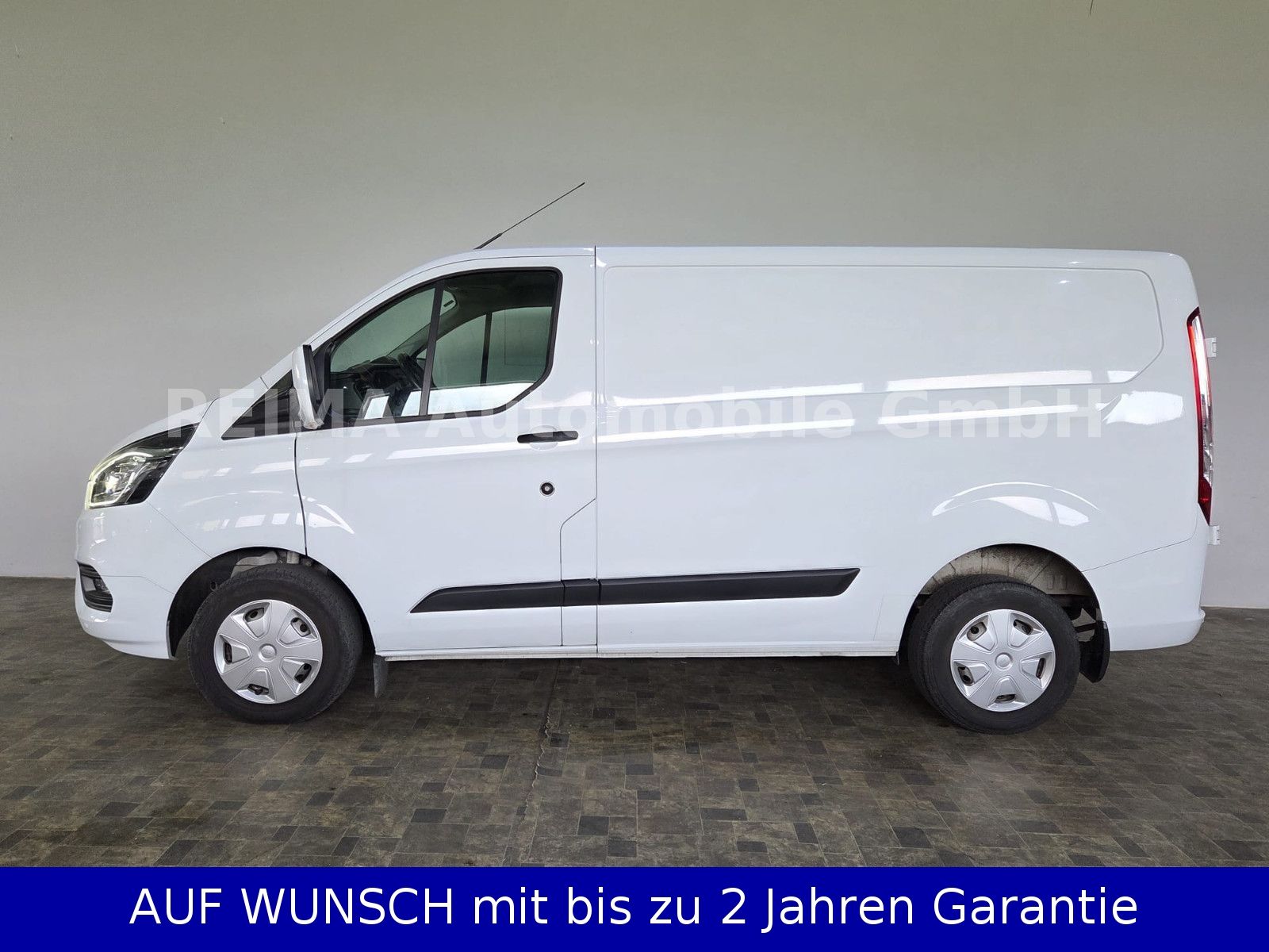 Fahrzeugabbildung Ford Transit Custom Kasten 280 L1 Trend, 3 Sitzer,