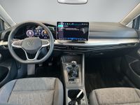 Volkswagen Golf VIII 1.5TSI Life AHK Rkam Keyless HuD Navi
