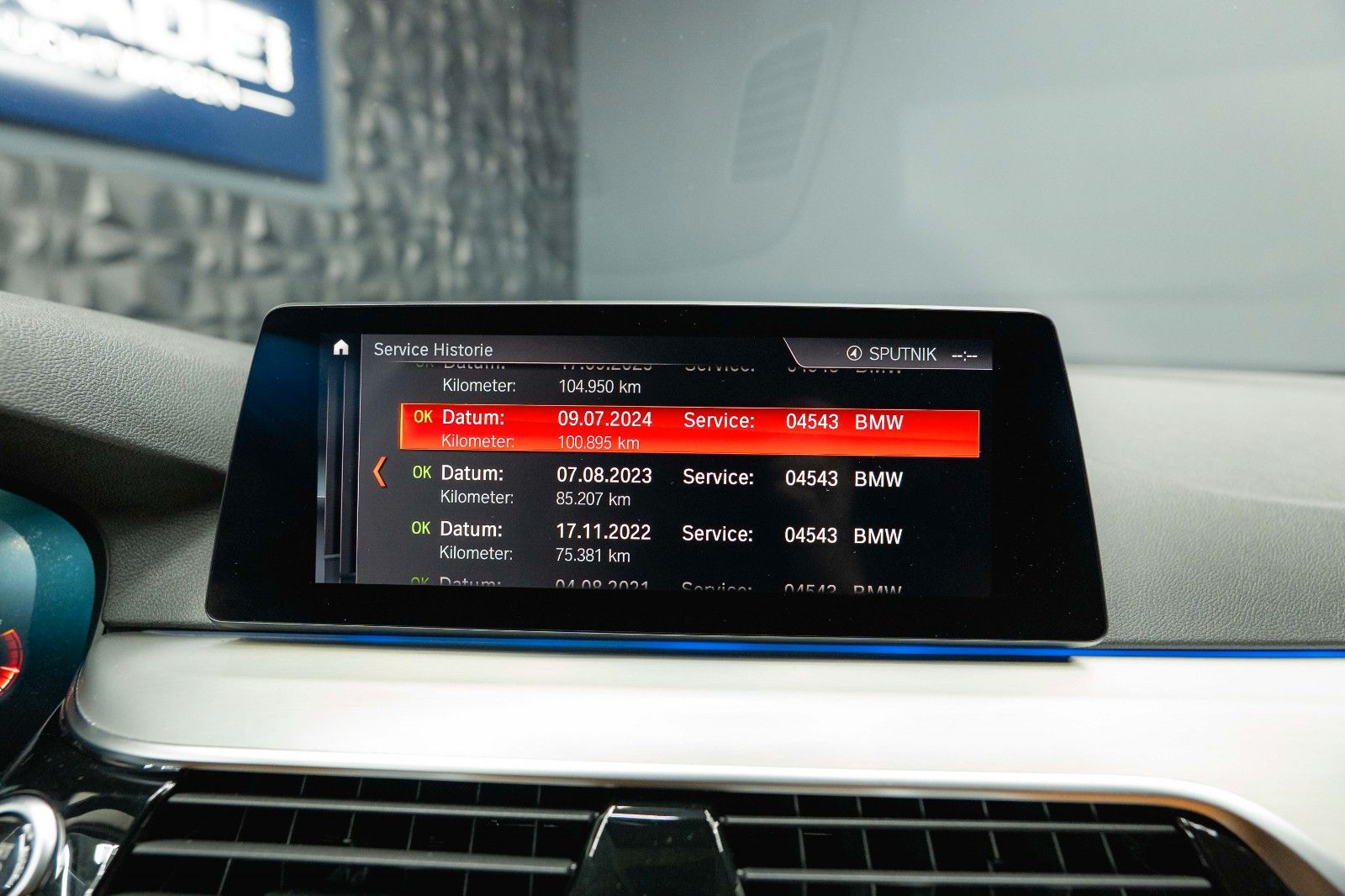 Fahrzeugabbildung BMW 540i xDrive M-Sport Performance Shadow *ACC*LED*