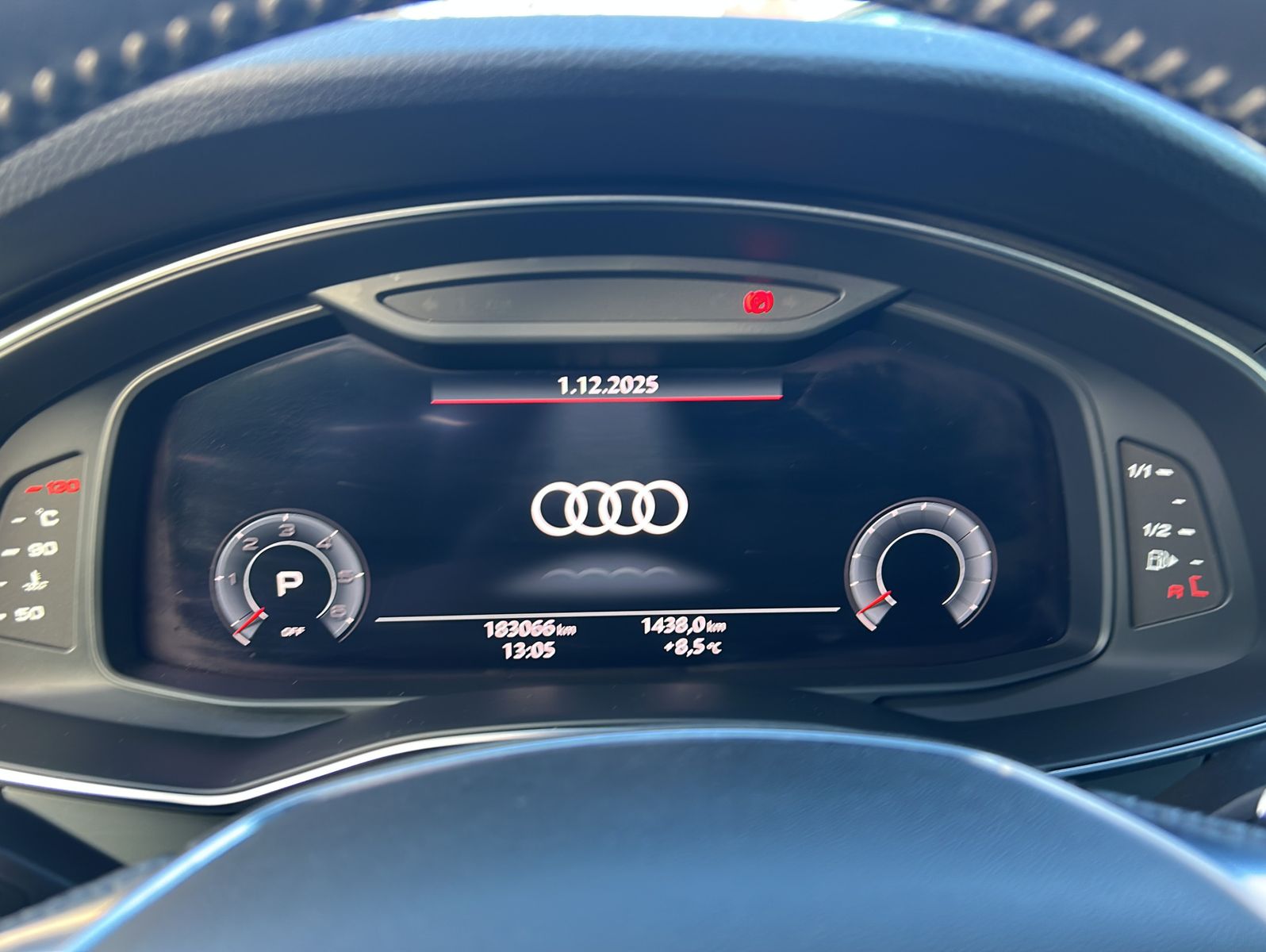 Fahrzeugabbildung Audi A6 Avant 50 TDI quattro S-Line / Sport