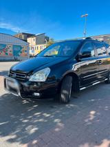Kia Carnival 2,9 Automatik - Kia Carnival aus 2007 mit Diesel-Antrieb