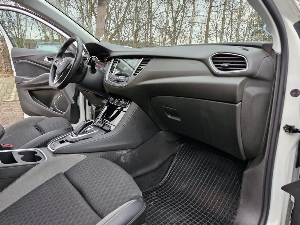 Autohaus Zimpel -  Opel Grandland X 1.6T PHEV AGR Sitze+Keyless - Bild 10