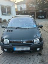 Renault twingo initiale 1.2 16V  75 Ps Tüv bis 08/26 - Renault Twingo: Initiale