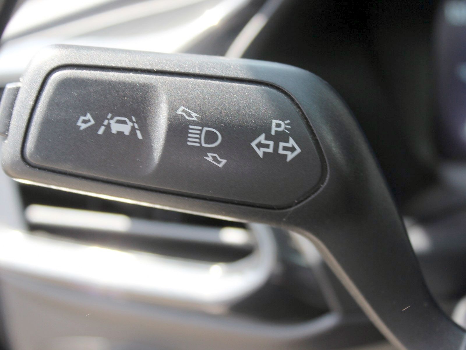 Fahrzeugabbildung Ford Puma Titanium 1,0 EcoBoost Mild Hybrid