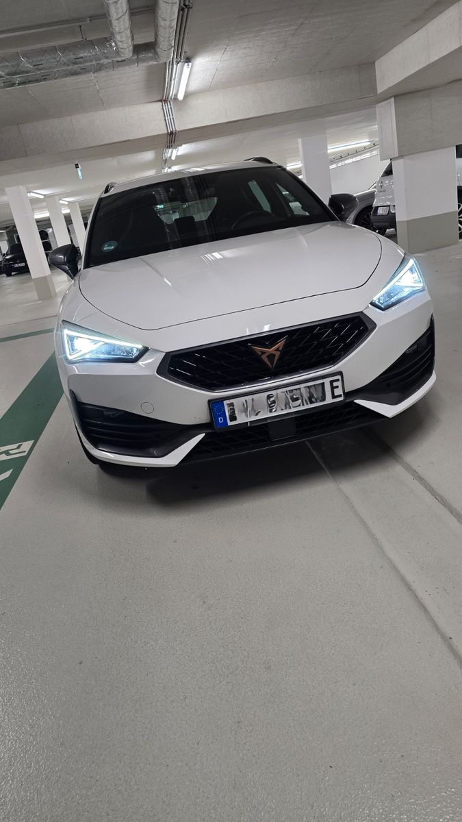 CUPRA Leon
