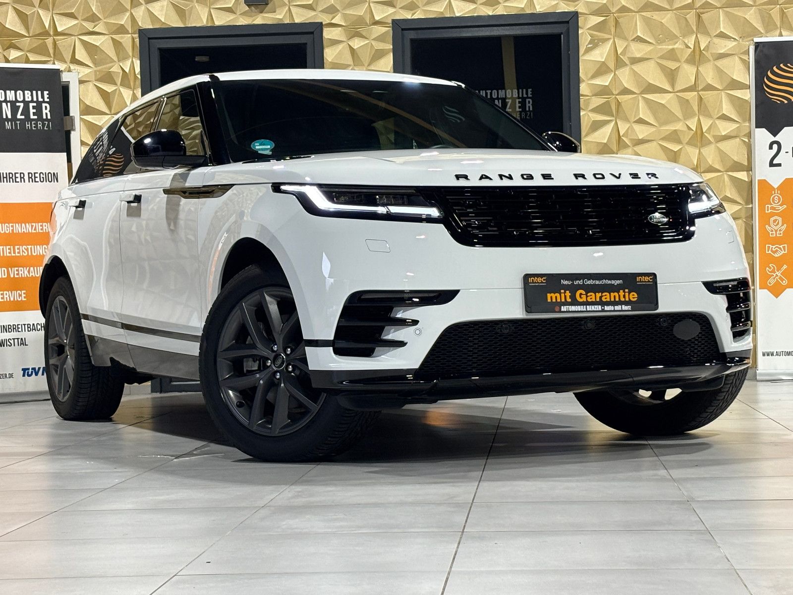 Fahrzeugabbildung Land Rover Range Rover Velar R-Dynamic/KAMERA/Design-Paket