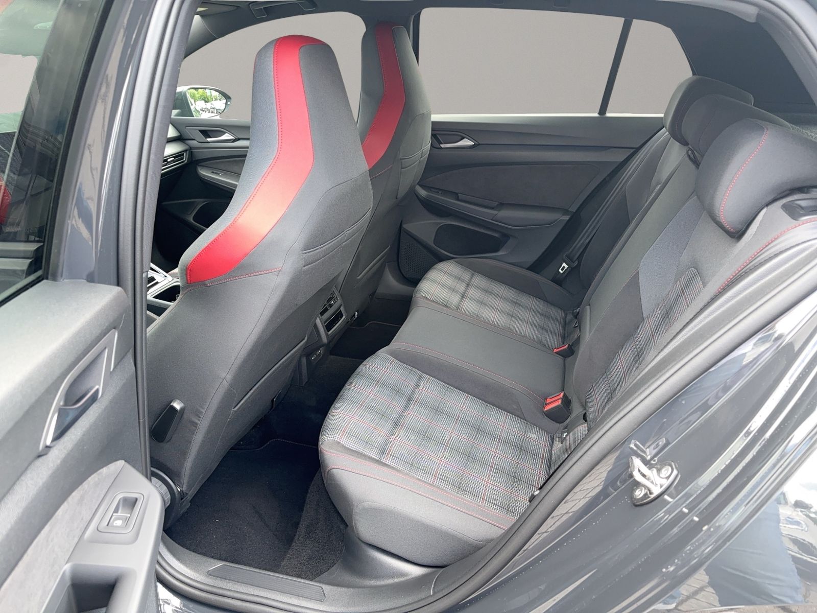 Golf VIII GTI, ACC, Alu 18" Bergamo, Winterpaket