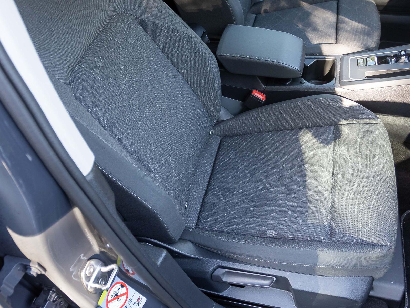 Volkswagen Golf VIII Variant Life 1.5 eTSI DSG Navi LED ACC, миниатюра 20
