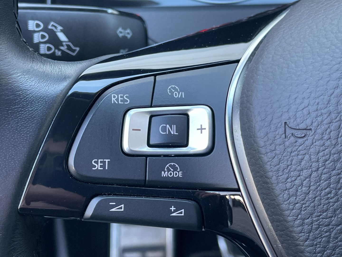 Golf VII 1.2 TSI Allstar BMT AHK/GRA/PDC/Sitzhzg