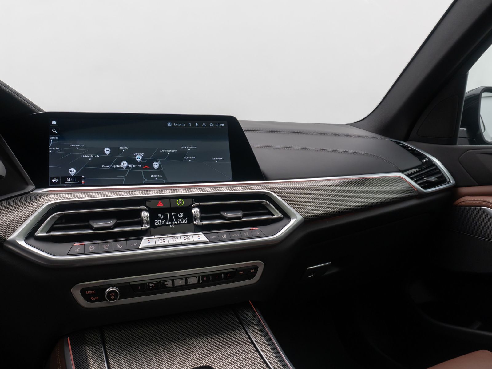 Fahrzeugabbildung BMW X5 xD30d M Sport Panorama HUD DispKey Individual