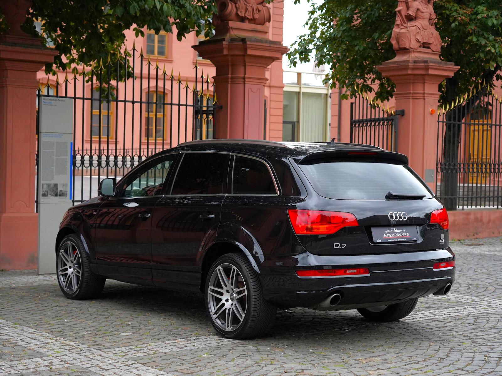 Audi Q7 4.2 V8 FSI quattro S-Line Plus | 349 ch | BVA | 7 places | Toit panoramique | Bose | Suspension pneumatique | Caméra de recul
