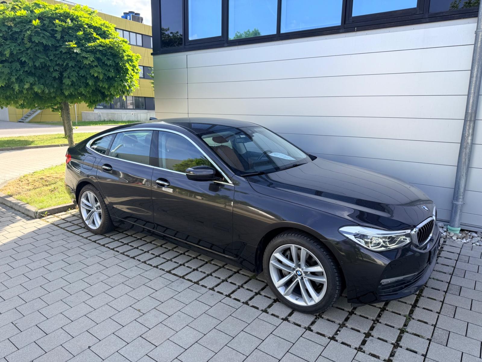 BMW 630i Gran Turismo Leder/Navi/HUD/Standheiz/AHK