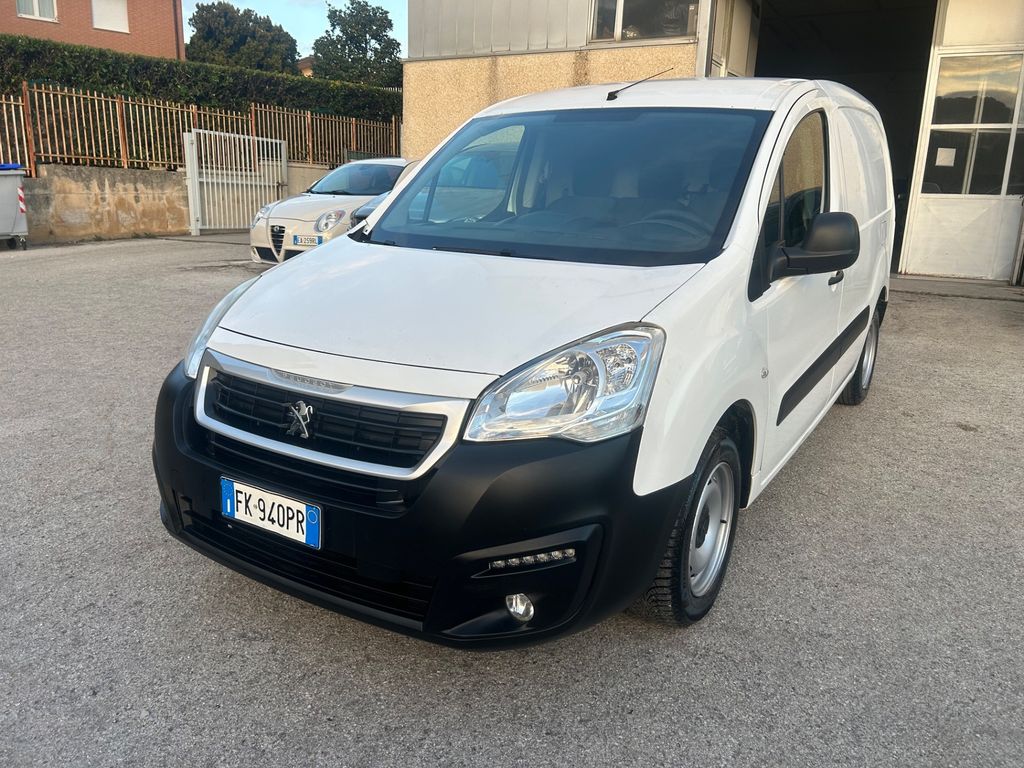 Image of Peugeot Partner