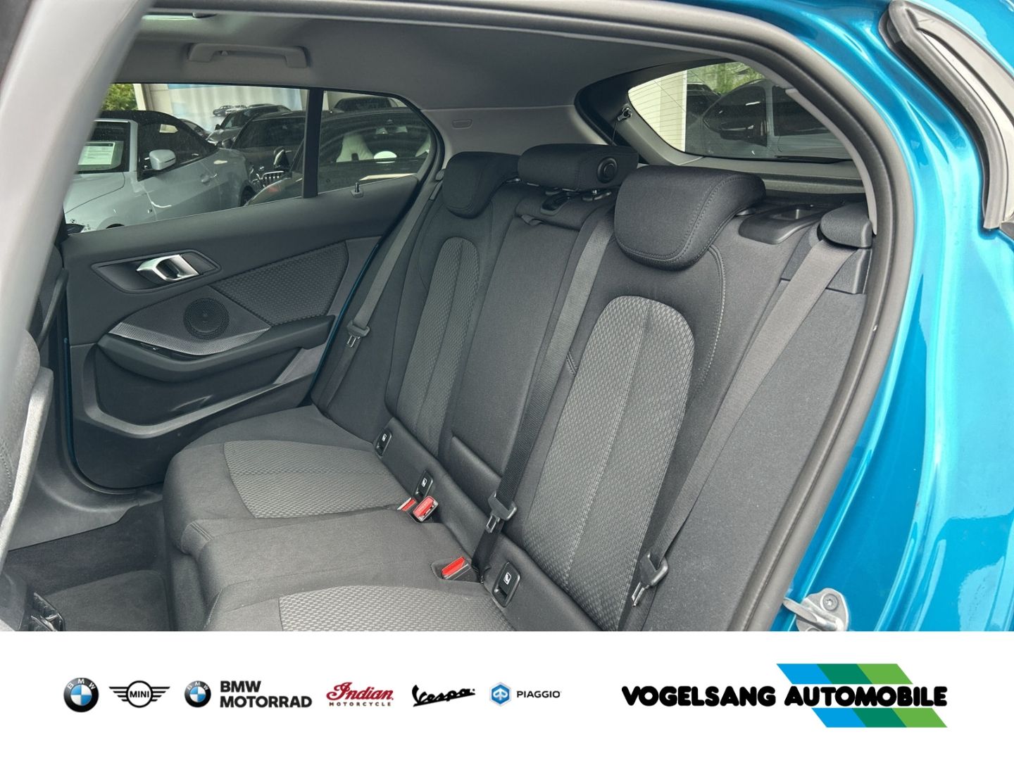 Fahrzeugabbildung BMW 116 i Automatik WLAN Schiebedach LED Navi groß e