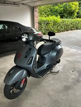 Vespa GTS 300 - VESPA GTS