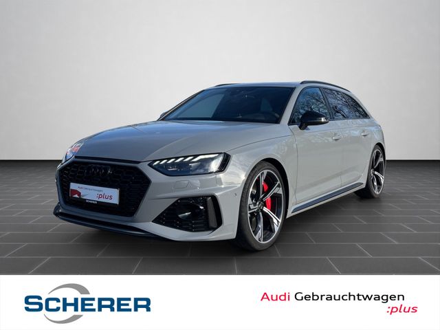 Audi RS 4 Avant 2.9 TFSI MATRIX B&O PANO RS-ABGAS