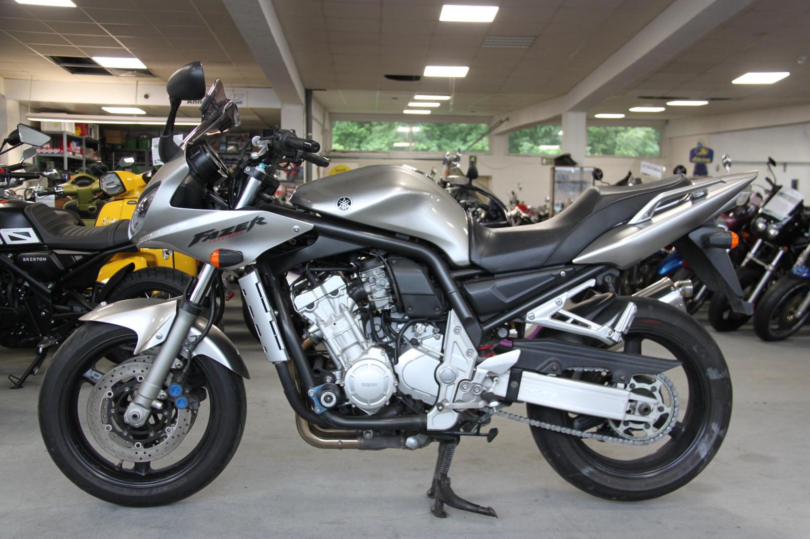 Yamaha FZS 1000 S Fazer RN06 Originalzustand!