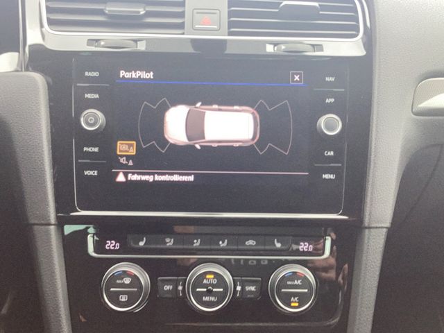 Golf VII 1.0TSI Join KLIMA PDC SHZ NAVI FACELIFT