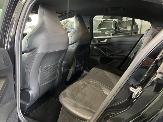 Ford Focus ST X  TrackPack B&O Fahrerassistenz-Paket